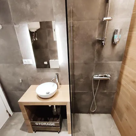 Tresbe 2 Apartment *